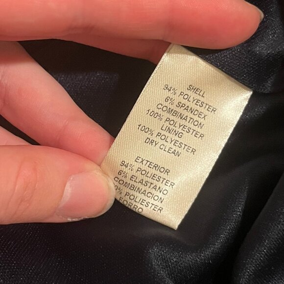 FLASH SALE! 🪁 Beautiful Navy Eliza J Gown! - Picture 10 of 11